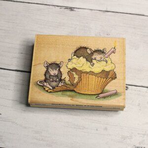 Stampabilities House Mouse Mounted Rubber Stamp Birthday Cupcake Mudpie